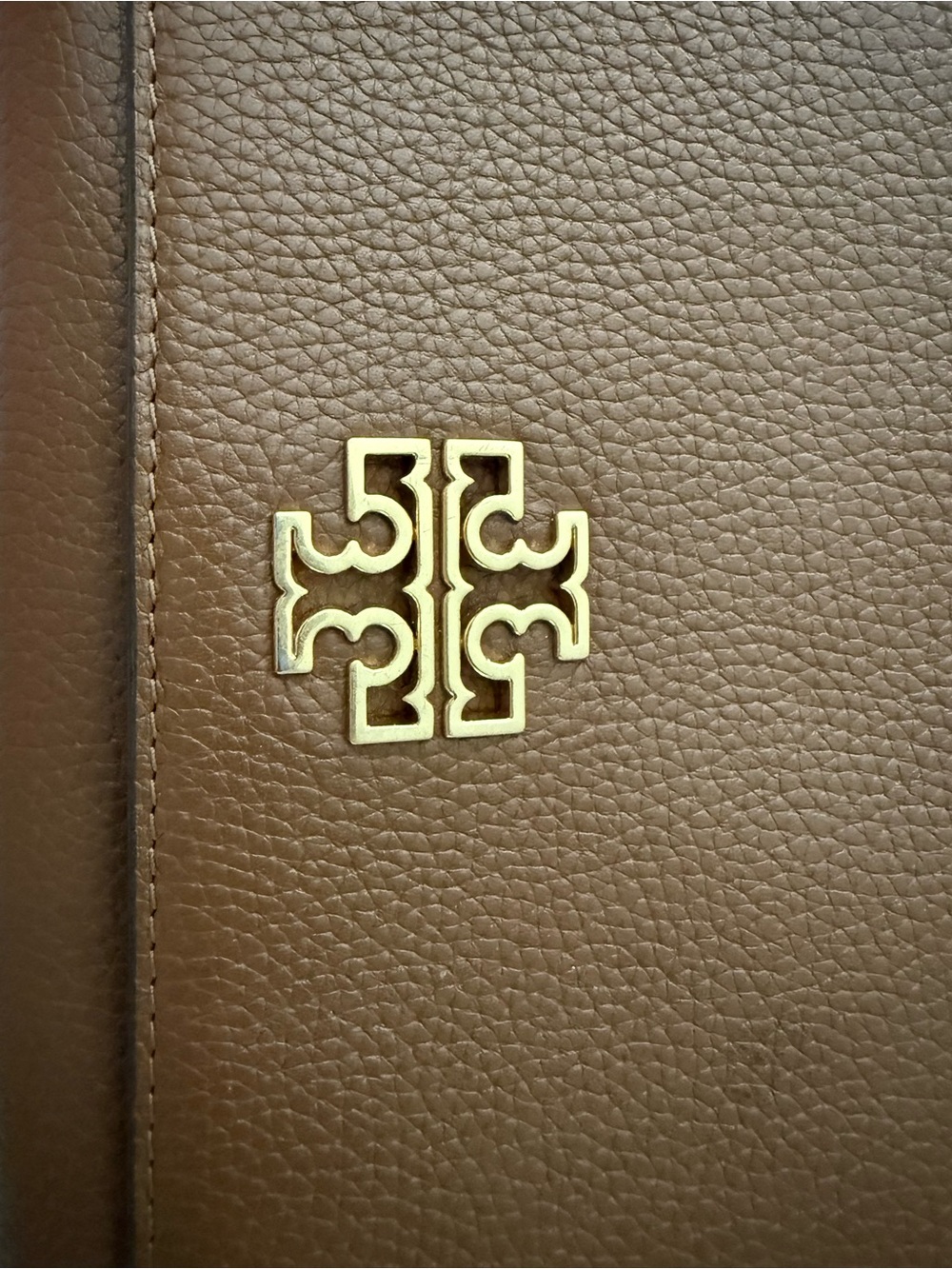 Tory Burch Chestnut Brown Pebbled Leather Crossbody with Gold Logo - Picture 7 of 10